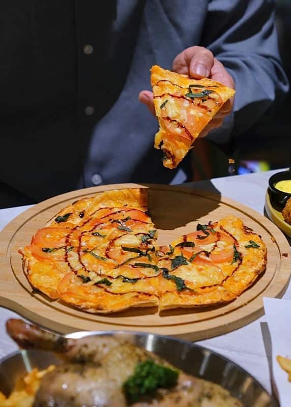 【台中美食探險】BeBo美式餐廳素食披薩新境界！