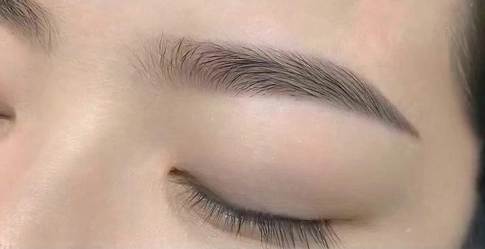 ERSBEAUTY厄斯精品美學，精緻霧眉讓你自信煥發