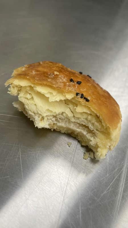 2025過年禮盒首選：晴天菓子甜燒餅的魅力