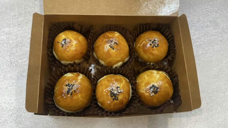 2025年必試的晴天菓子蛋黃酥,讓你一口愛上!