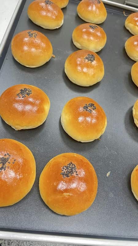 柔軟與酥脆兼具!晴天菓子2025年菓子麵包與鹽可頌! 柔軟與酥脆兼具!晴天菓子2025年菓子麵包與鹽可頌!