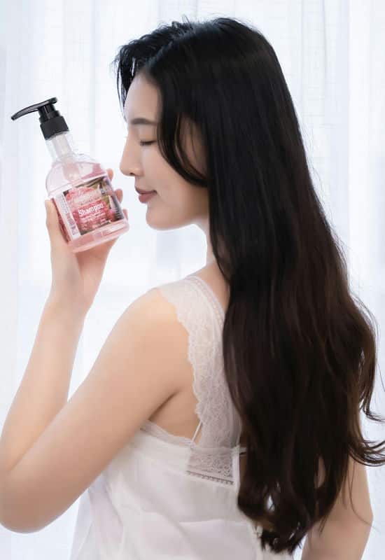 Line群組驚喜分享：高雄和泰美妝批發讓我愛上FANCY Y