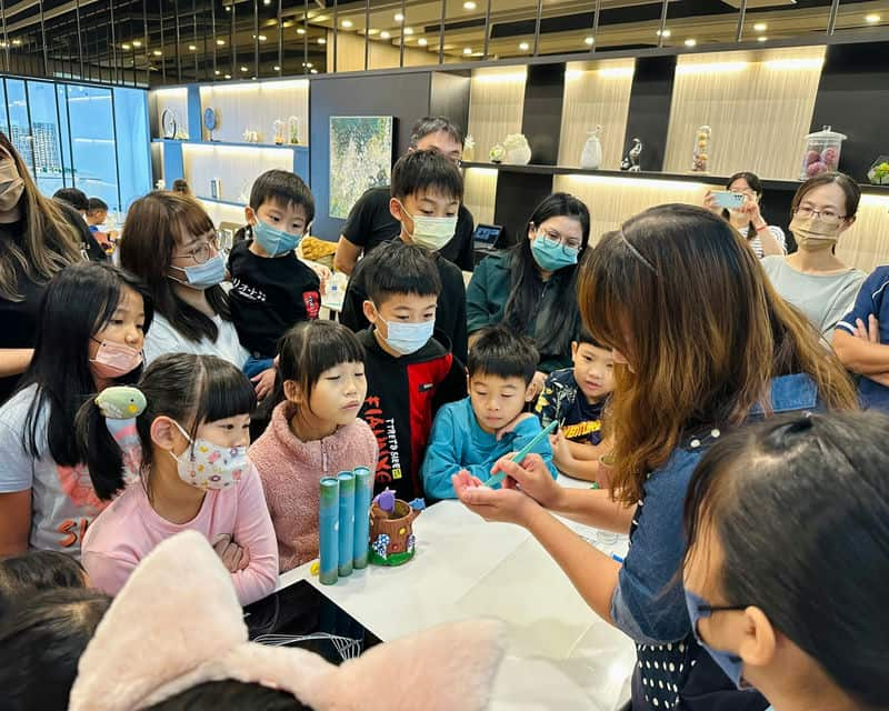 週末好去處！帶孩子一起參加台南Hito共學館的貓頭鷹筆筒手作