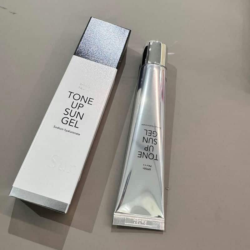 防曬不脫落！KY凱伊防曬乳讓你盡情享受水上樂園