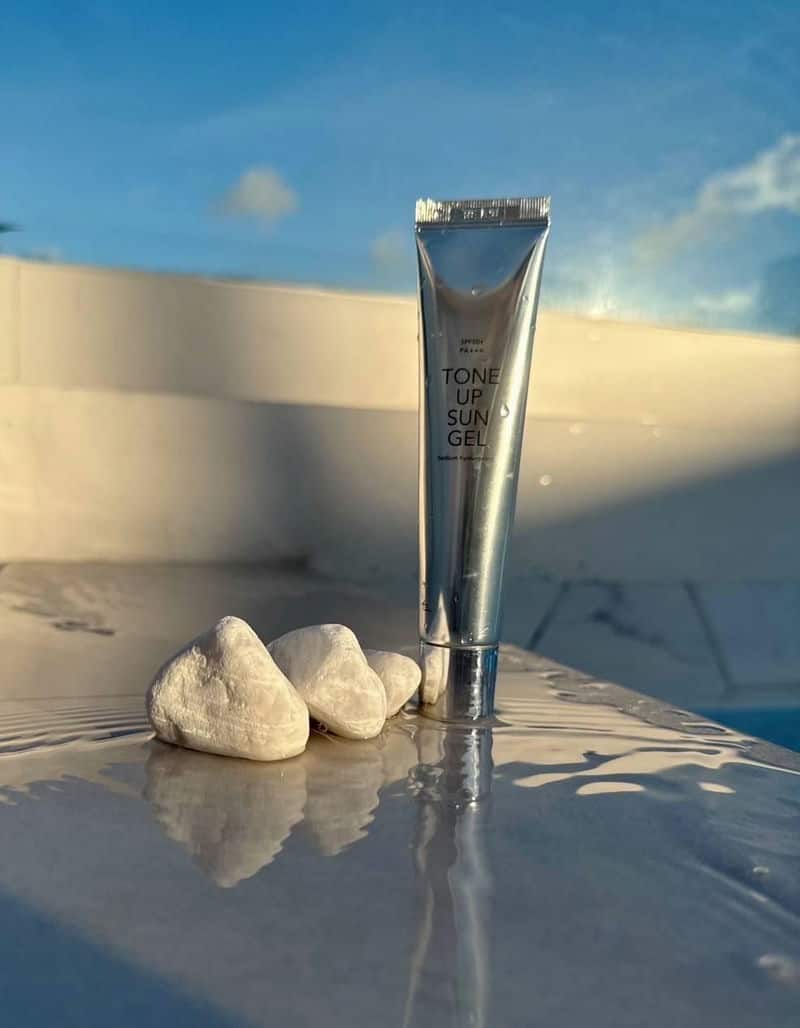 KY凱伊防曬乳：清爽不悶的戶外運動夥伴