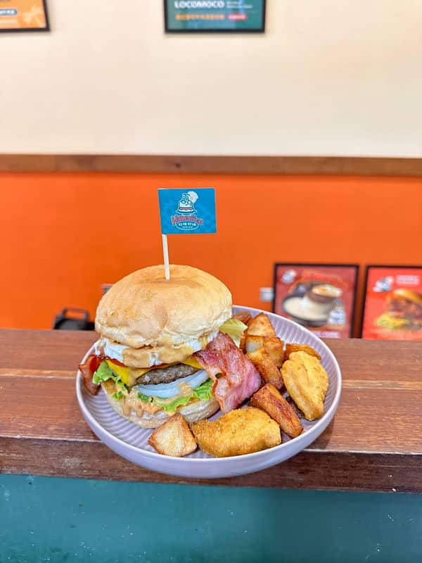高雄美式餐廳的心頭好：好哇好哇美式餐館的美味饗宴