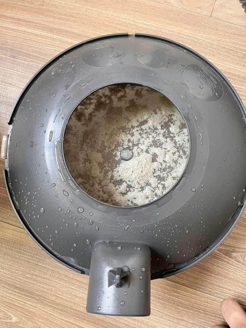 屏東即刻潔幫我廚房清潔省下了不少費用，這樣的服務真的太值了！