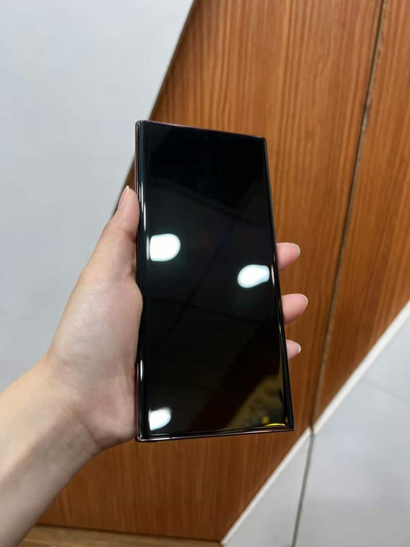 2024年抗藍光新選擇！膜力威數位抗藍光螢幕保護貼