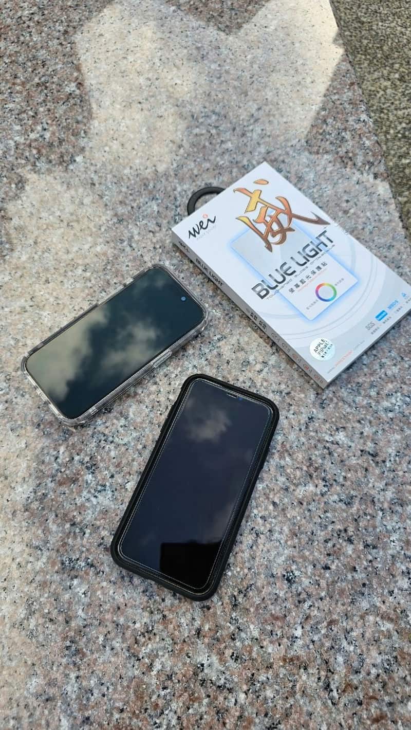 2024如何提升眼睛健康：抗藍光手機保護貼的重要性