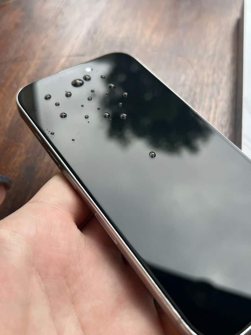 膜力威抗藍光保護貼：上班族的最佳護眼選擇