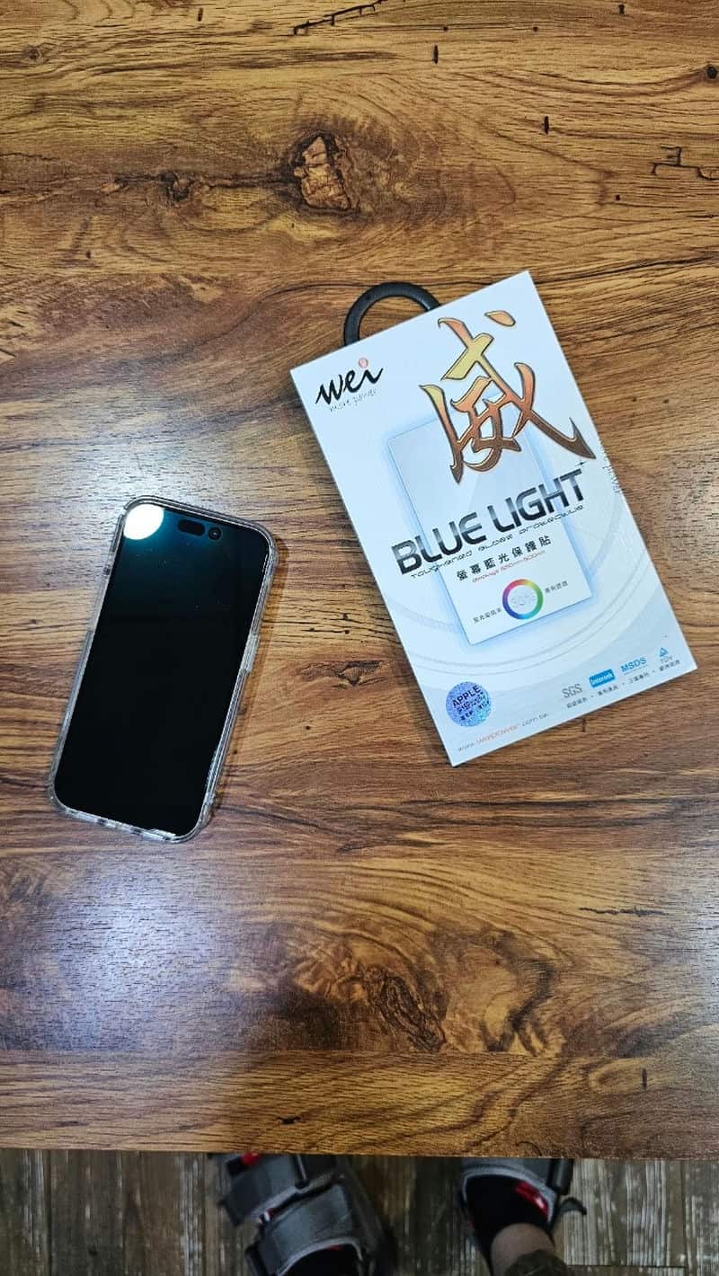 膜力威的抗藍光保護貼,守護你的眼睛健康:iPhoneAR增透 膜力威的抗藍光保護貼,守護你的眼睛健康:iPhoneAR增透