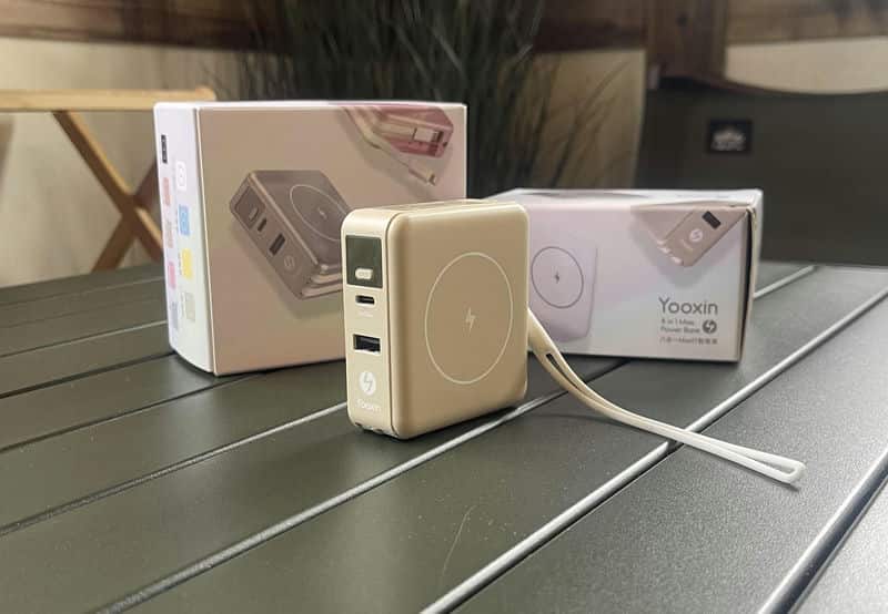Yooxin科技八合一 MAX行動電源：2025年經常出差上