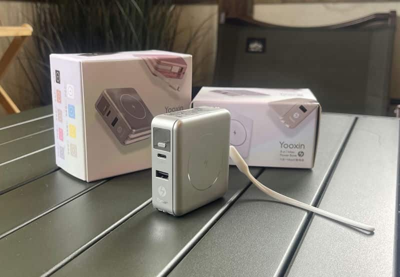 Yooxin科技8合1MAX行動電源：滿足多元需求的完美選擇